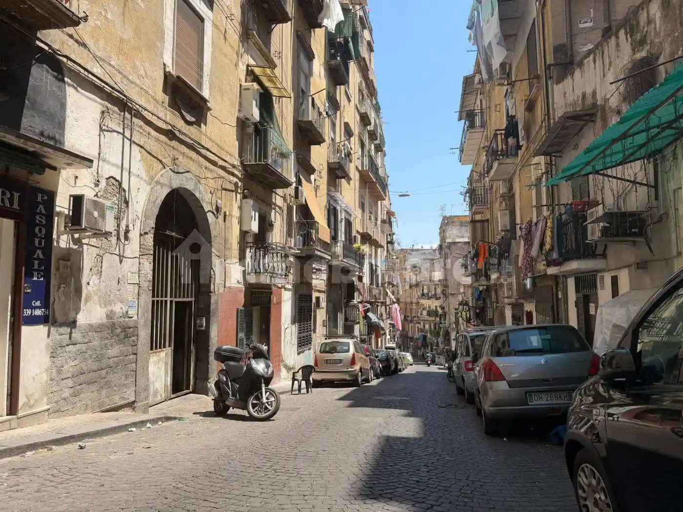 Appartamento in vendita a Napoli