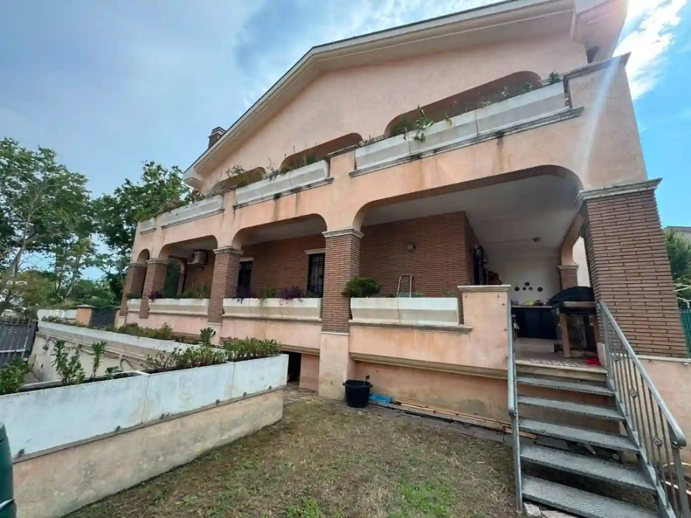 Villa - foto 2