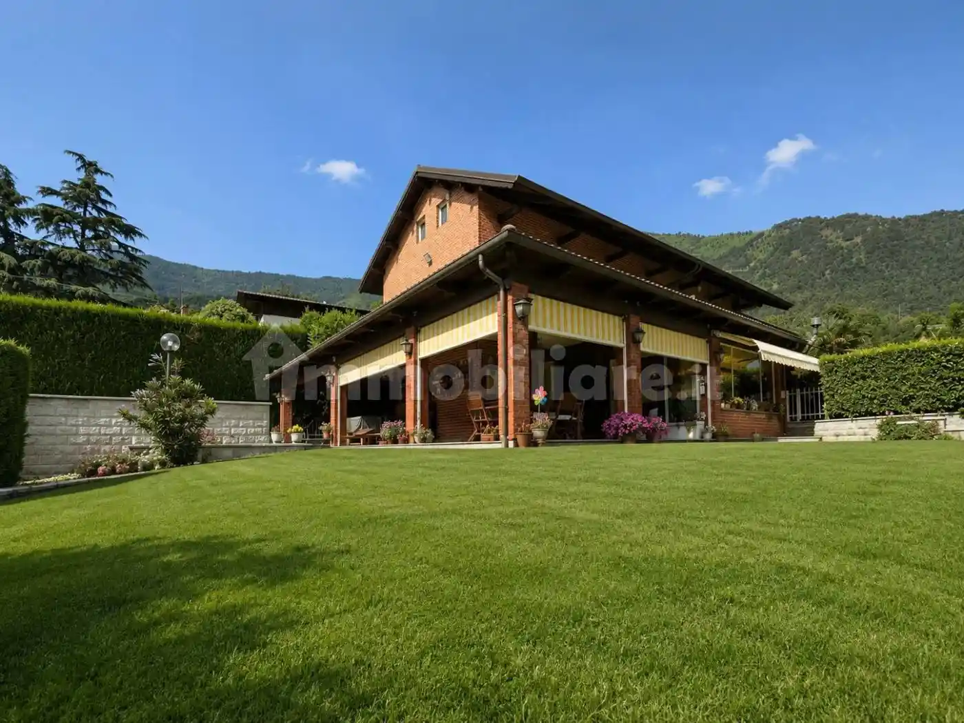 Villa in vendita a Val della Torre