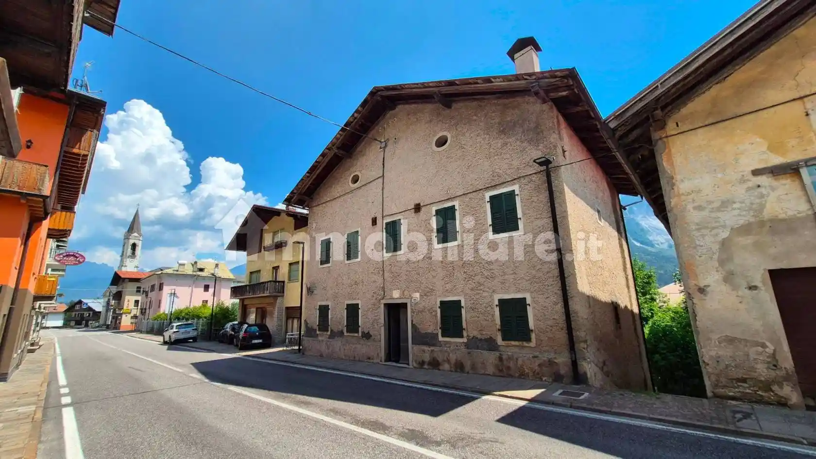 Palazzo - Edificio in vendita a Valle di Cadore