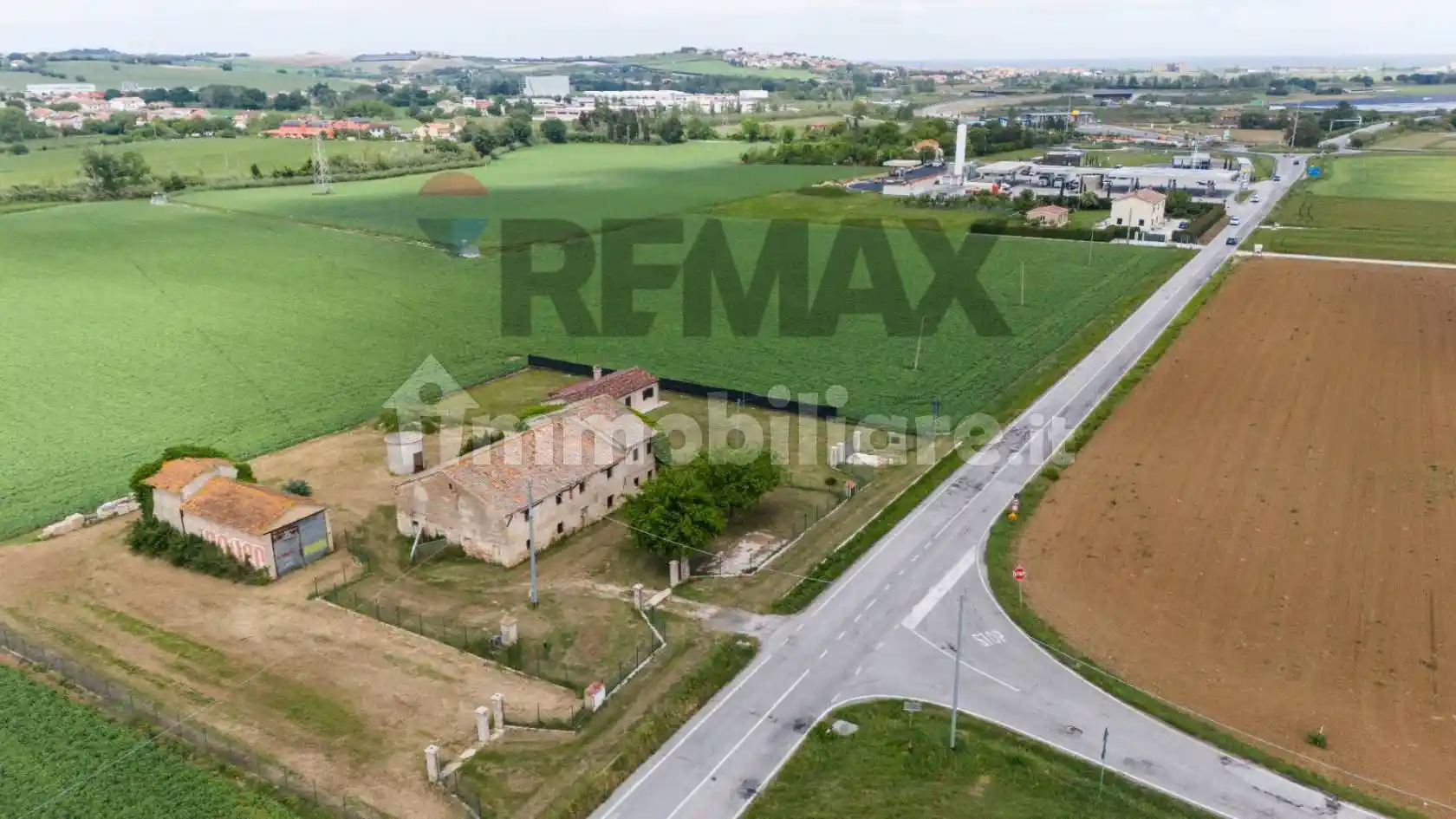Rustico - Casale in vendita a Chiaravalle