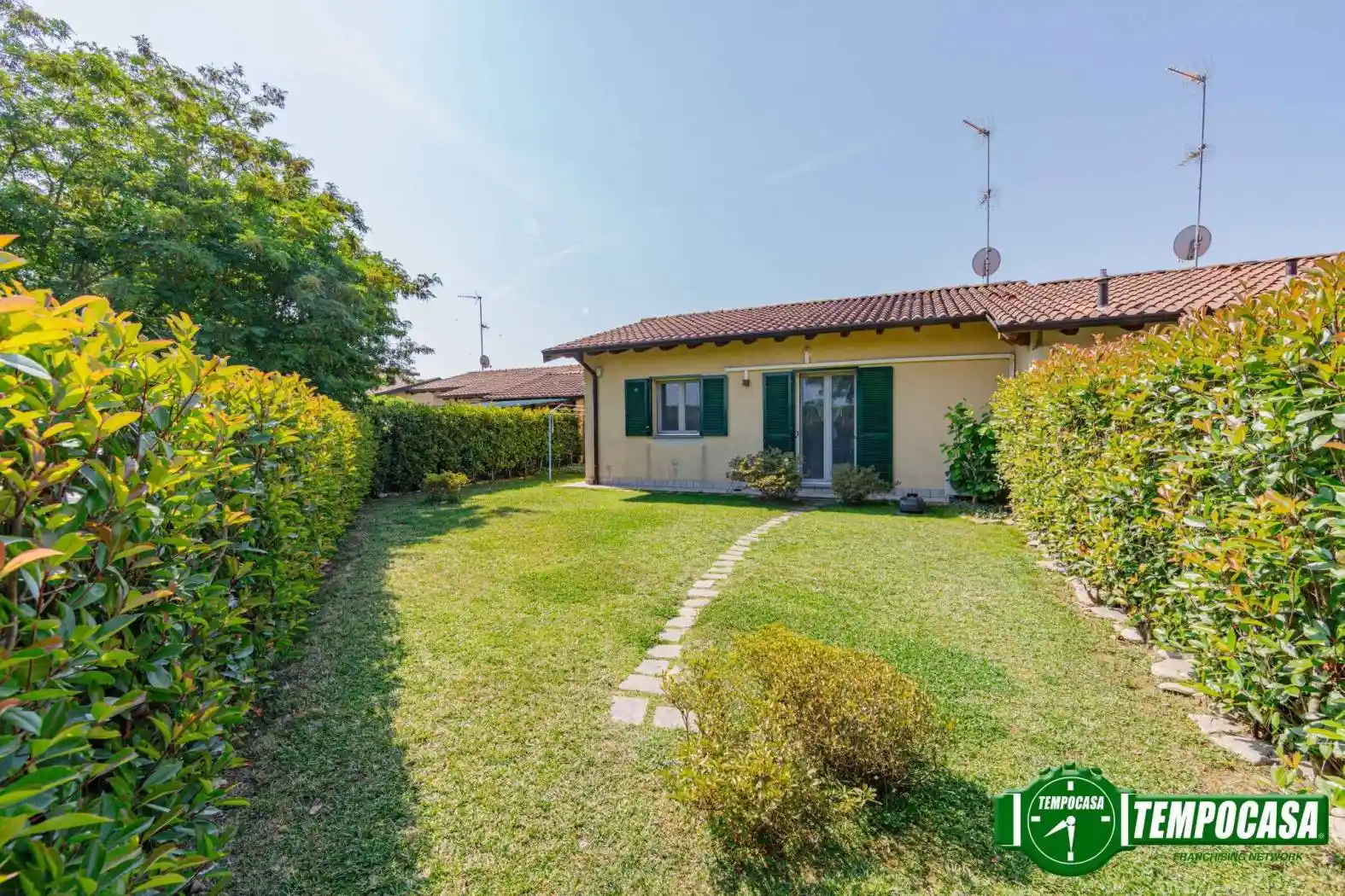 Villa in vendita a Torre d'Isola
