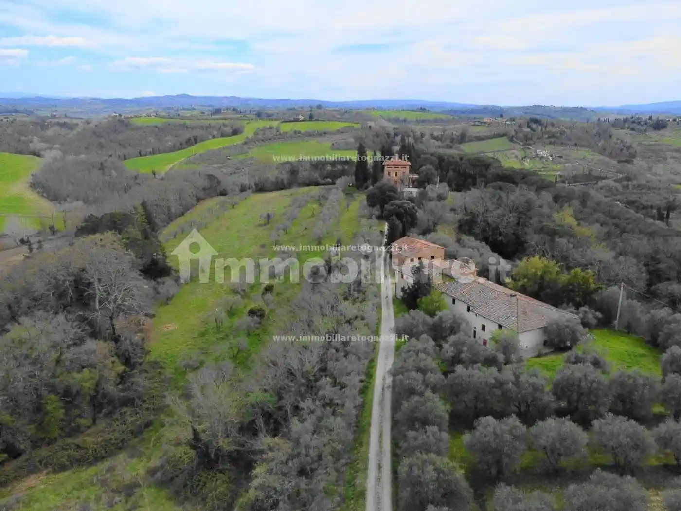 Palazzo - Edificio in vendita a Castelfiorentino