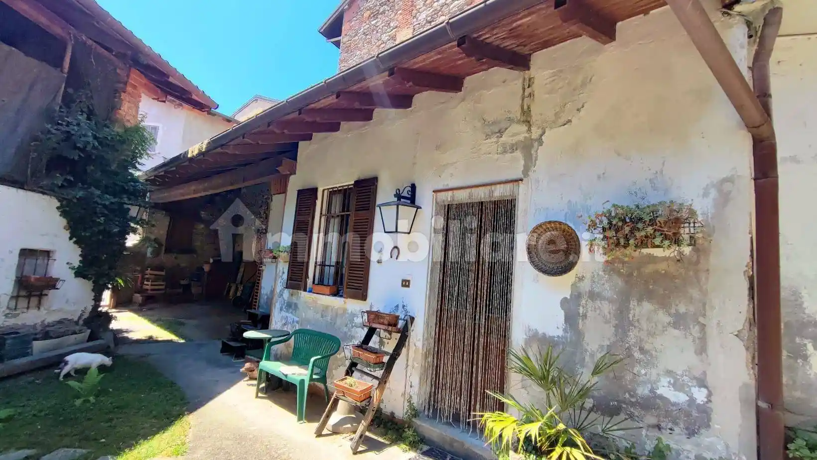 Casa indipendente in vendita a Arona