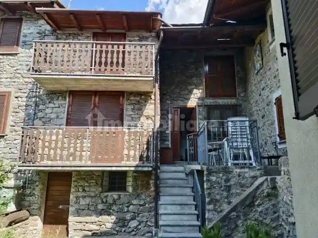 Casa indipendente in vendita a Civo