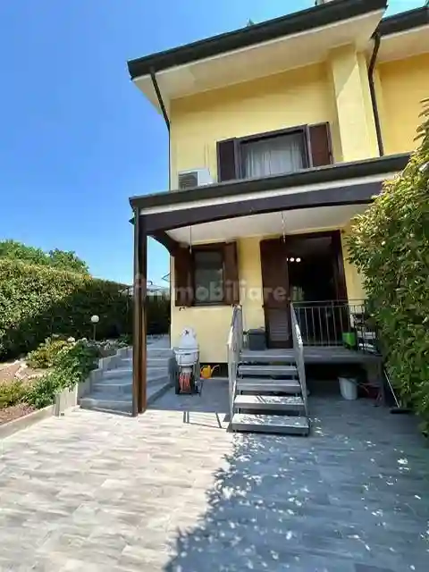Villetta a schiera - foto 2