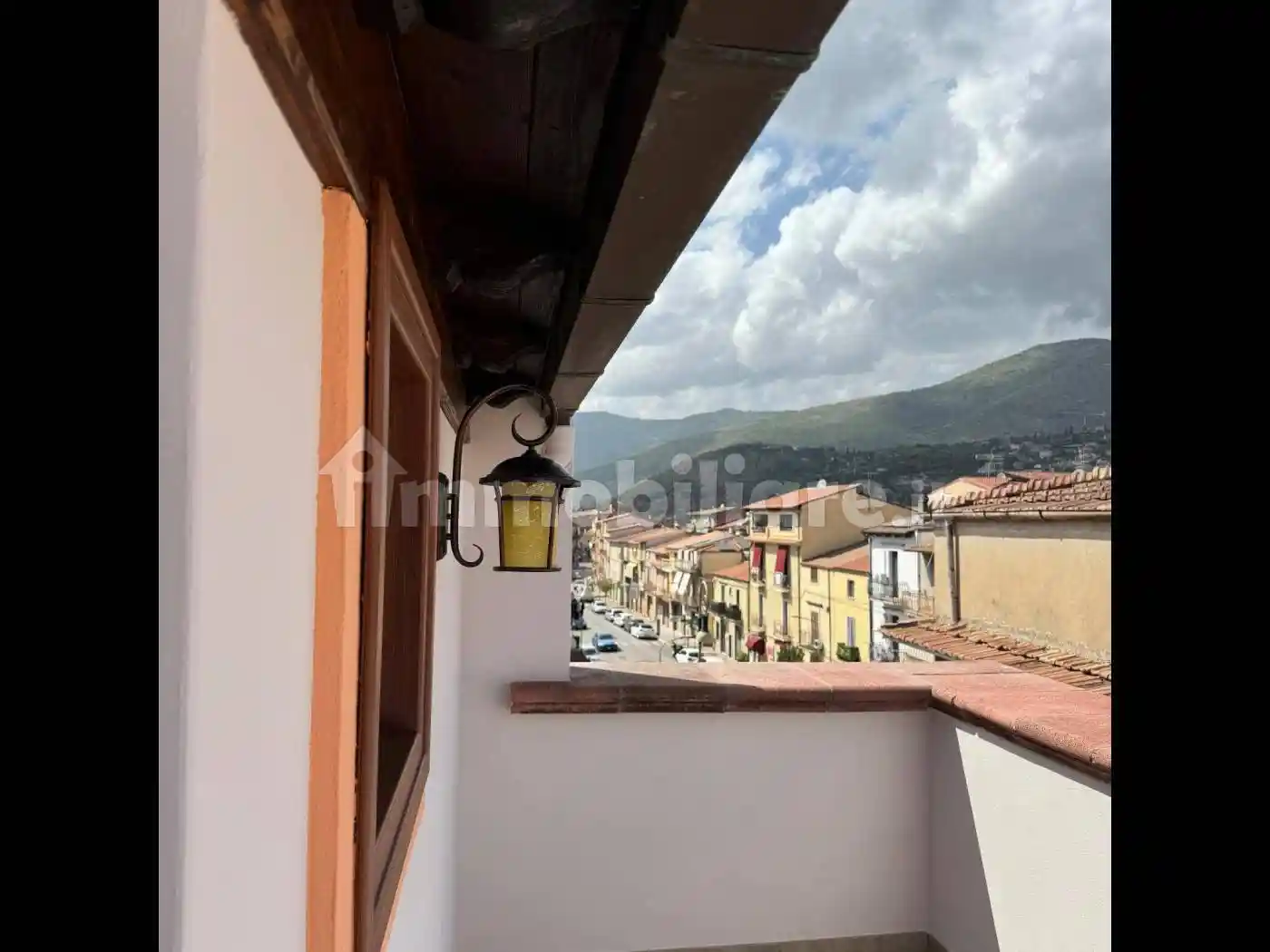 Palazzo - Edificio in affitto a Fondi
