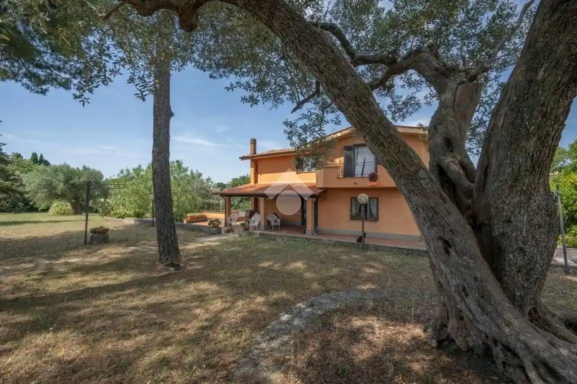 Villa in vendita a Formello