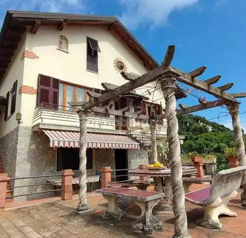Villa in vendita a Sanremo