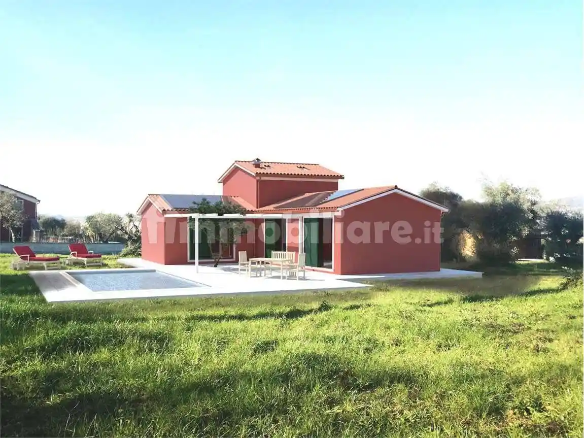 Villa in vendita a Sarzana