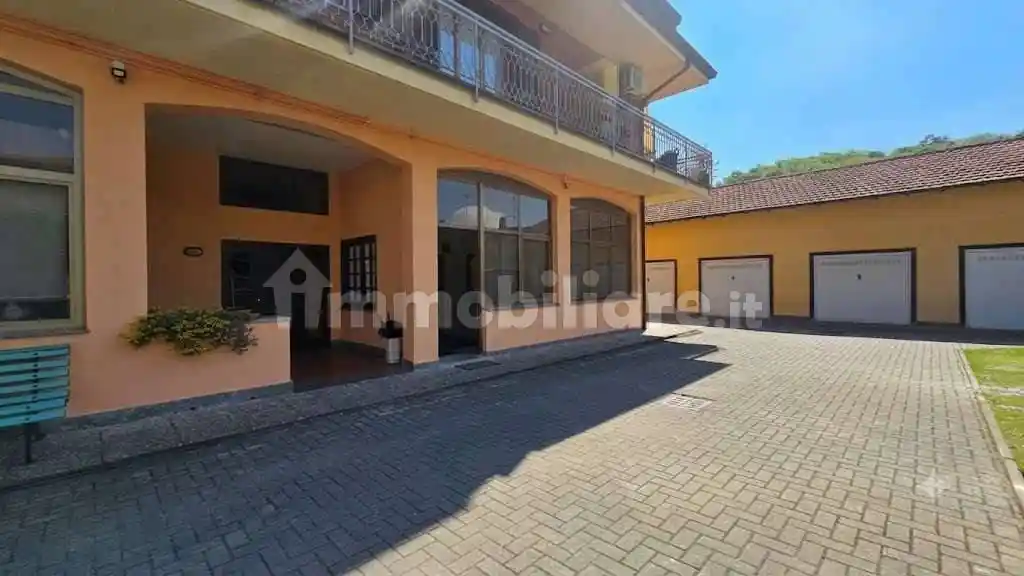 Appartamento in vendita a Dormelletto
