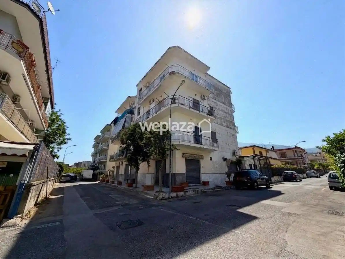 Appartamento in vendita a Pollena Trocchia