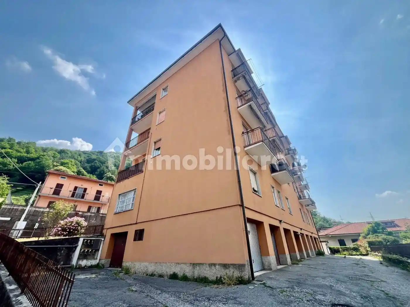 Appartamento in vendita a Castello di Brianza
