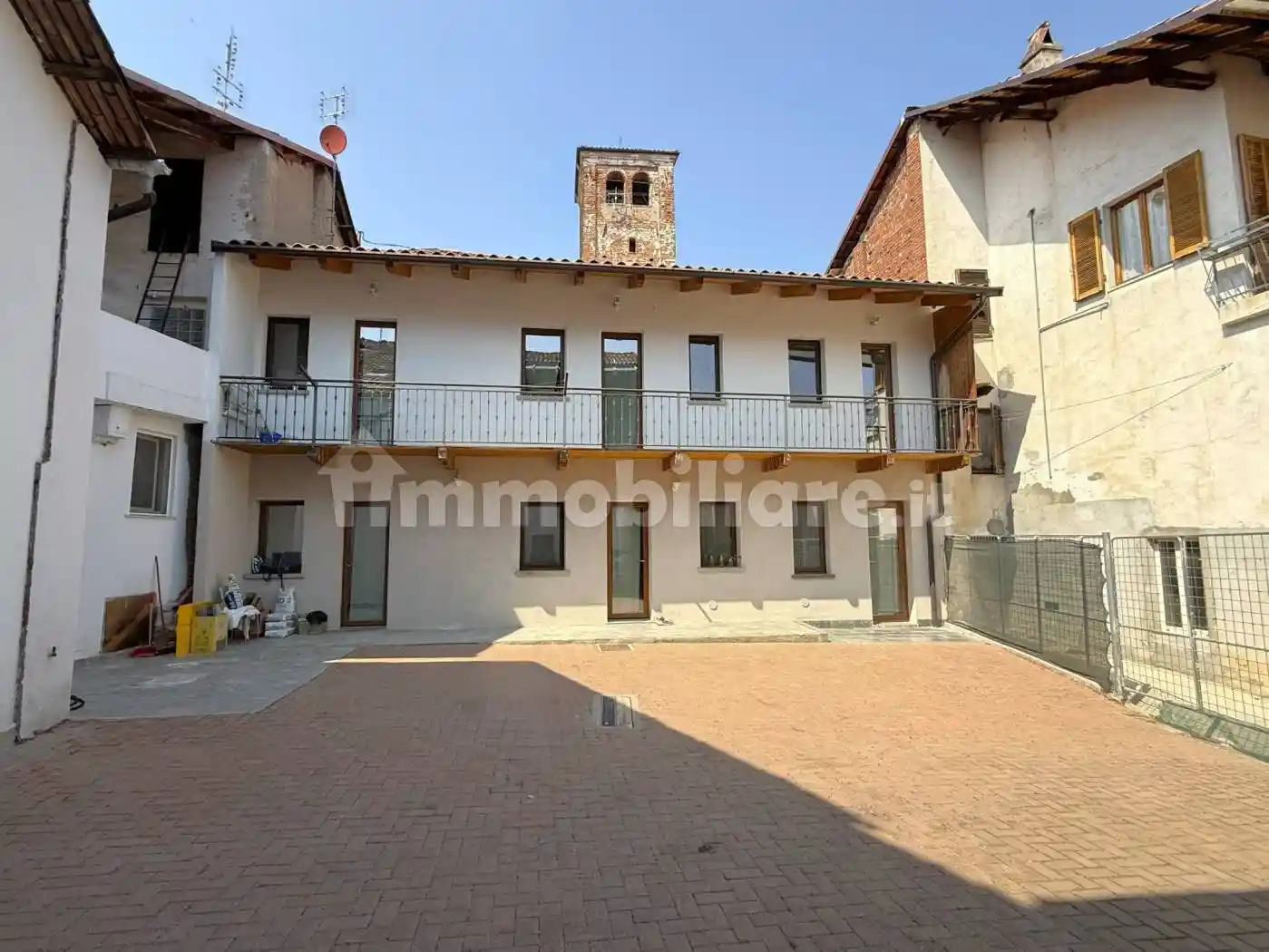 Casa indipendente in vendita a Candia Canavese