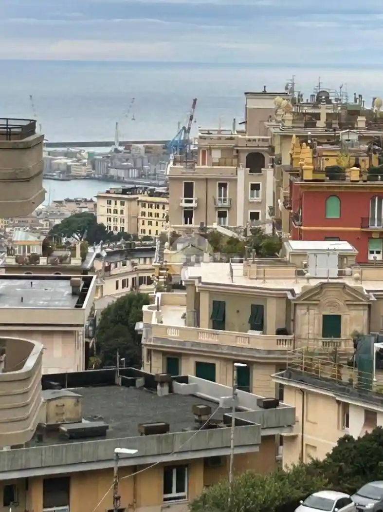 Appartamento in affitto a Genova