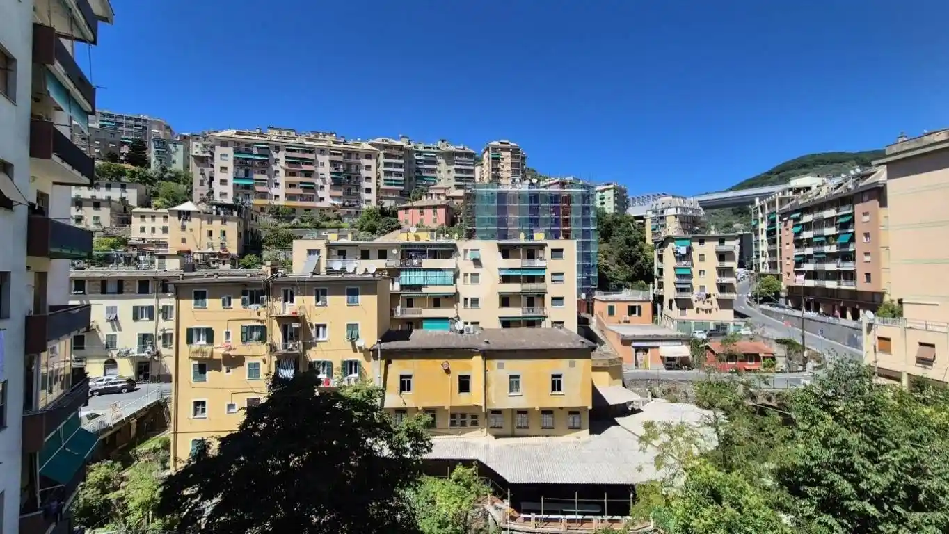 Appartamento in vendita a Genova