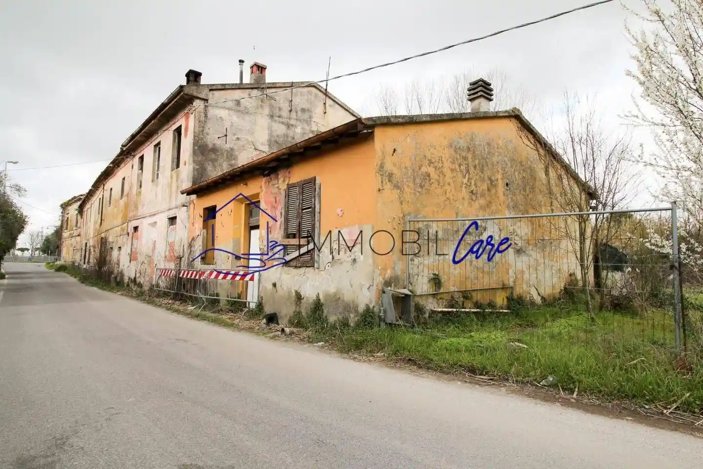Rustico - Casale in vendita a San Giuliano Terme