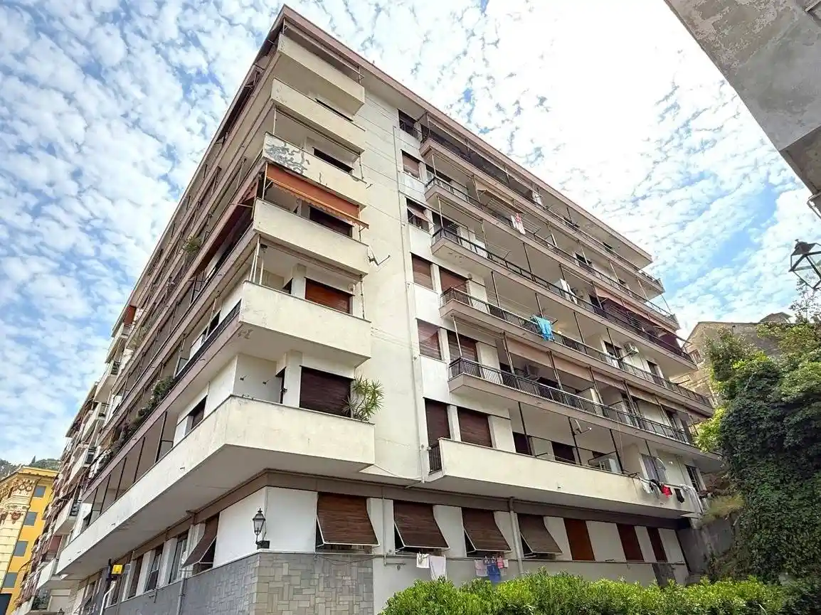 Appartamento in vendita a Genova