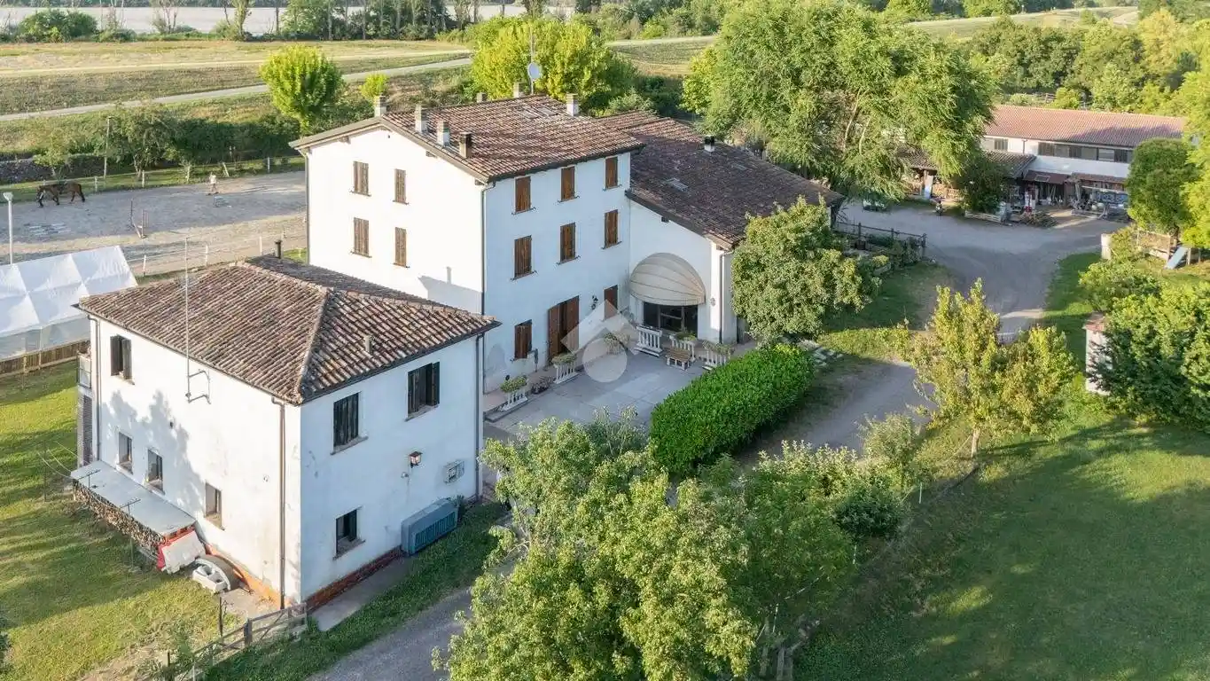 Casa indipendente in vendita a Motteggiana