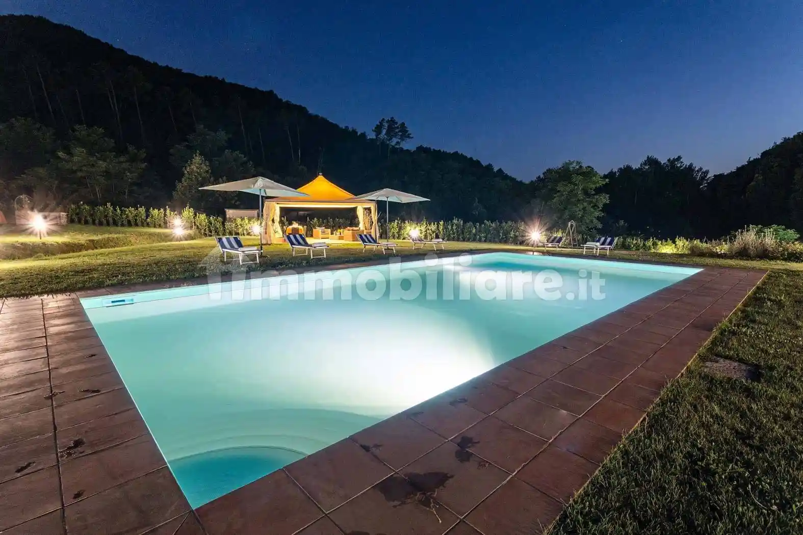 Villa in vendita a Lucca