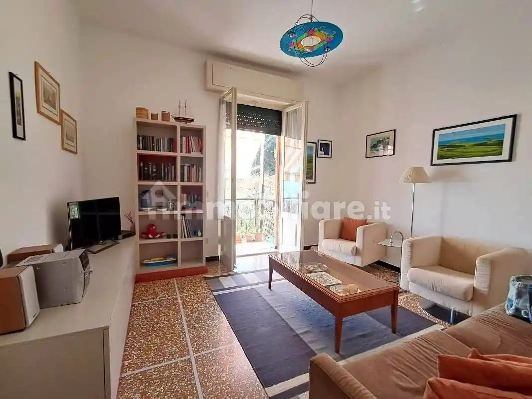 Appartamento in vendita a Laigueglia