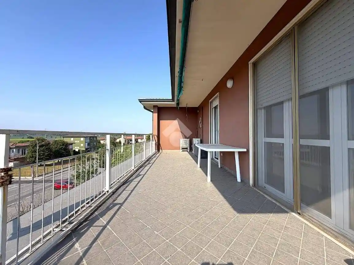 Appartamento in vendita a Castelverde