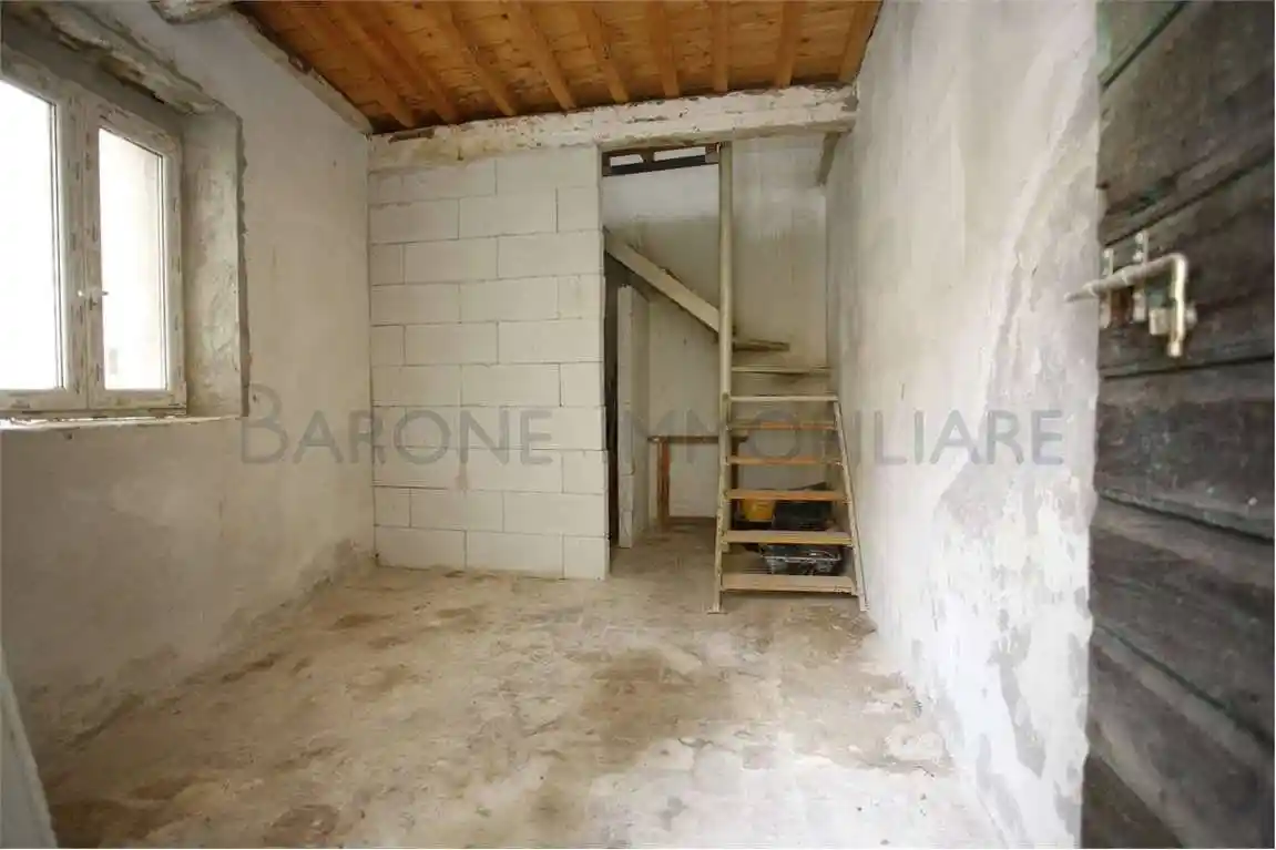 Casa indipendente in vendita a Montignoso
