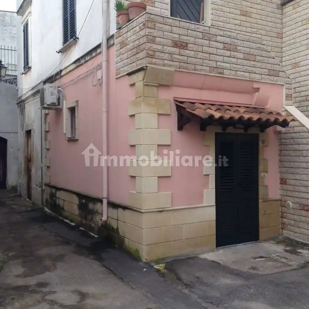Appartamento in vendita a Aradeo