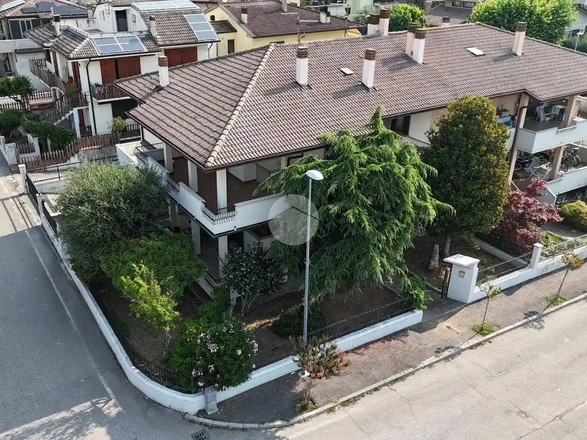 Villa in vendita a San Bonifacio