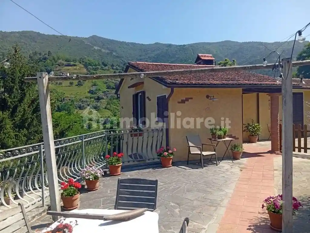 Rustico - Casale in vendita a Pietrasanta