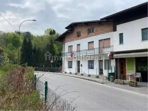 Appartamento in vendita a Tambre
