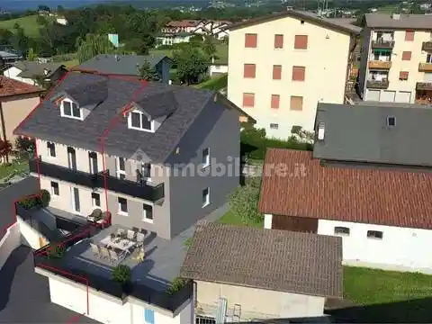 Villa in vendita a Borgo Valbelluna