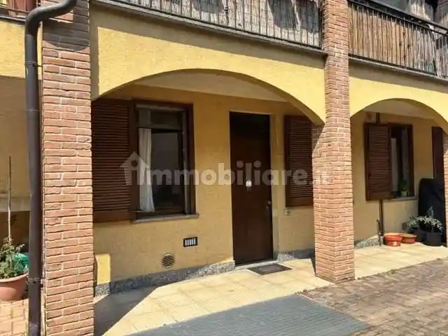 Appartamento in vendita a Cermenate