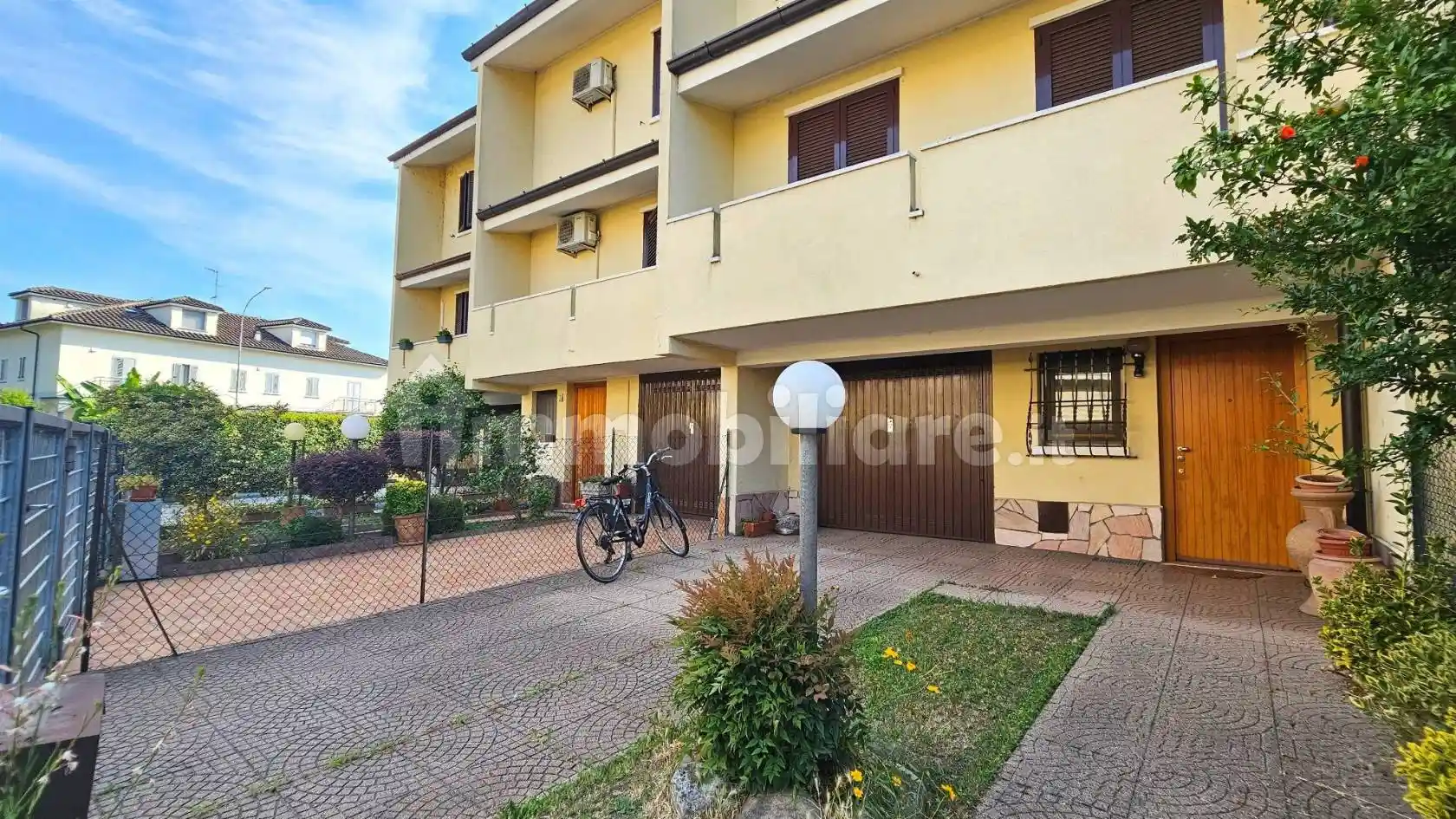 Villetta a schiera in vendita a Rosate