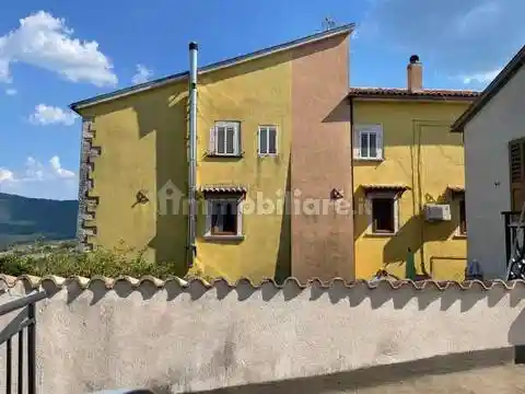 Villa in vendita a Montenero Val Cocchiara