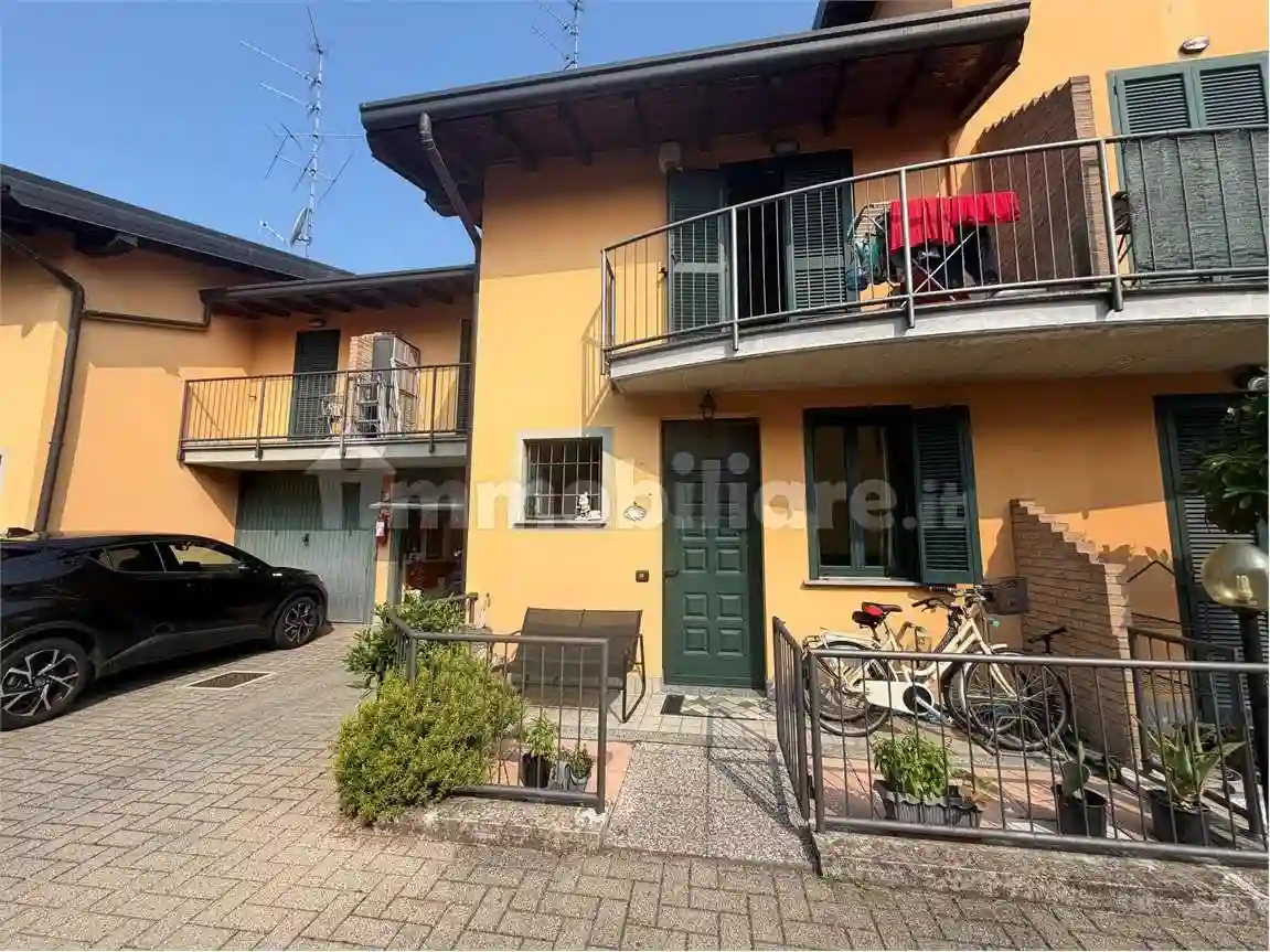Villetta a schiera - foto 2