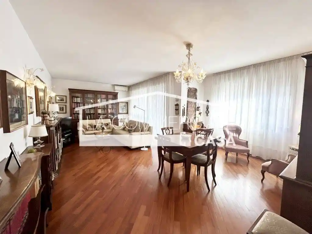 Appartamento in vendita a Venezia
