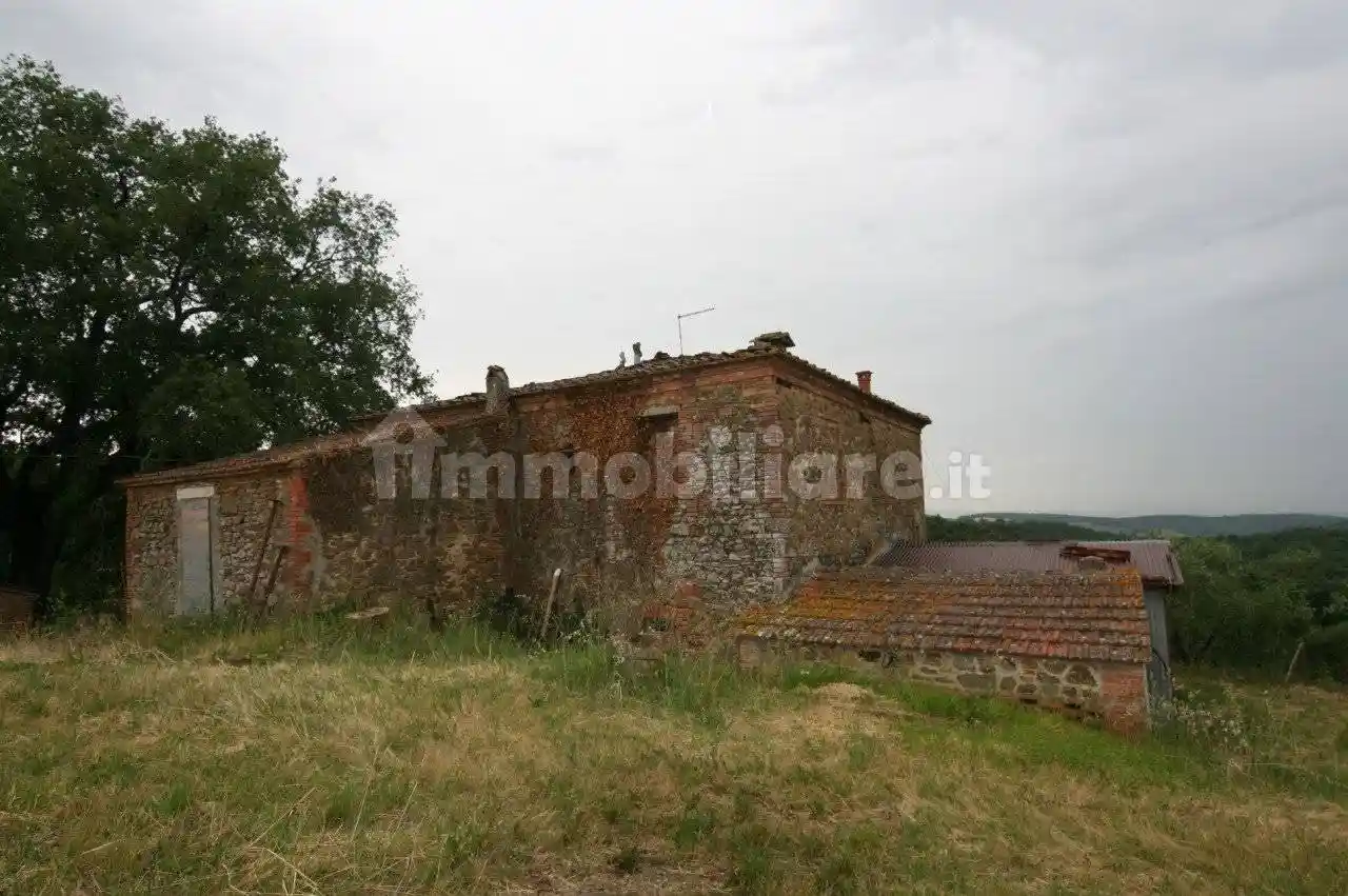 Rustico - Casale in vendita a Trequanda