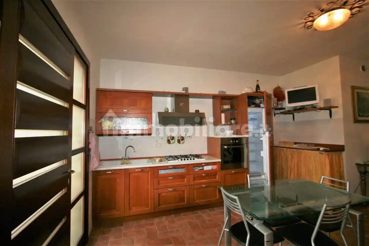 Appartamento in vendita a Sinalunga