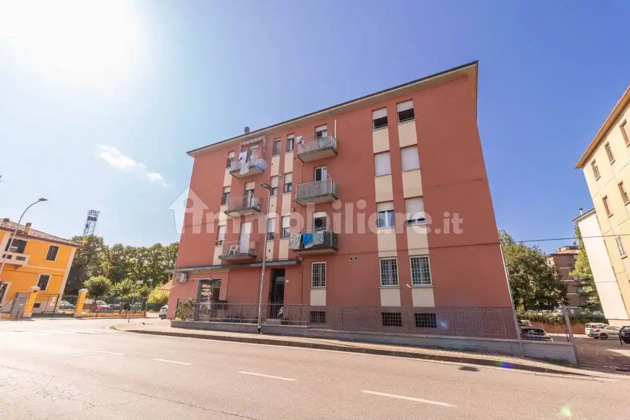 Appartamento in vendita a Casalecchio di Reno