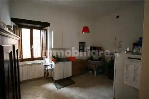 Casa indipendente in vendita a Sinalunga