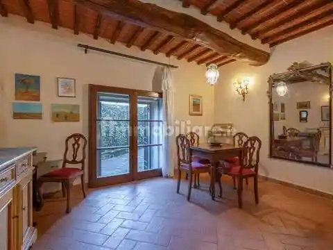 Appartamento in vendita a Cortona