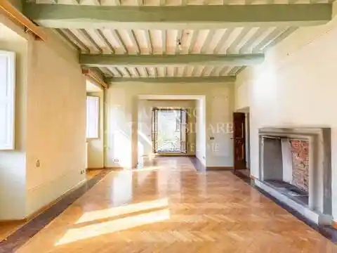 Villa in vendita a Cortona