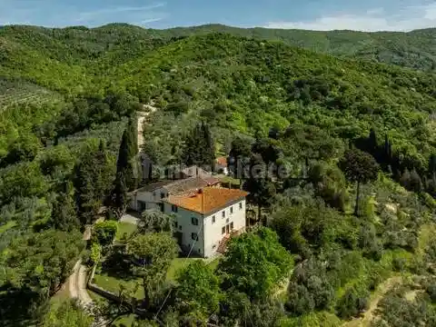 Villa in vendita a Castiglion Fiorentino