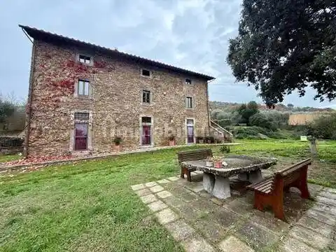 Rustico - Casale in vendita a Cortona