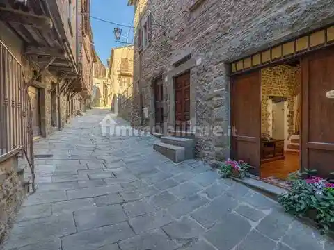 Appartamento in vendita a Cortona