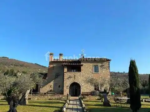 Villa in vendita a Cortona
