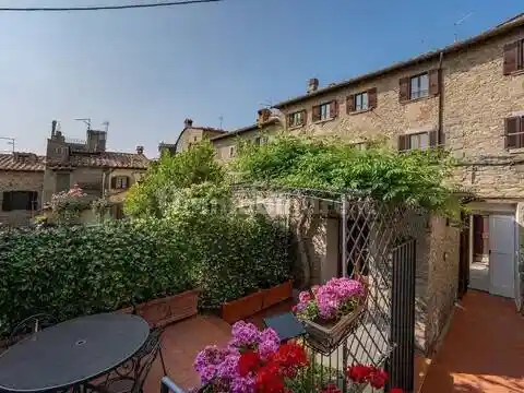 Appartamento in vendita a Cortona