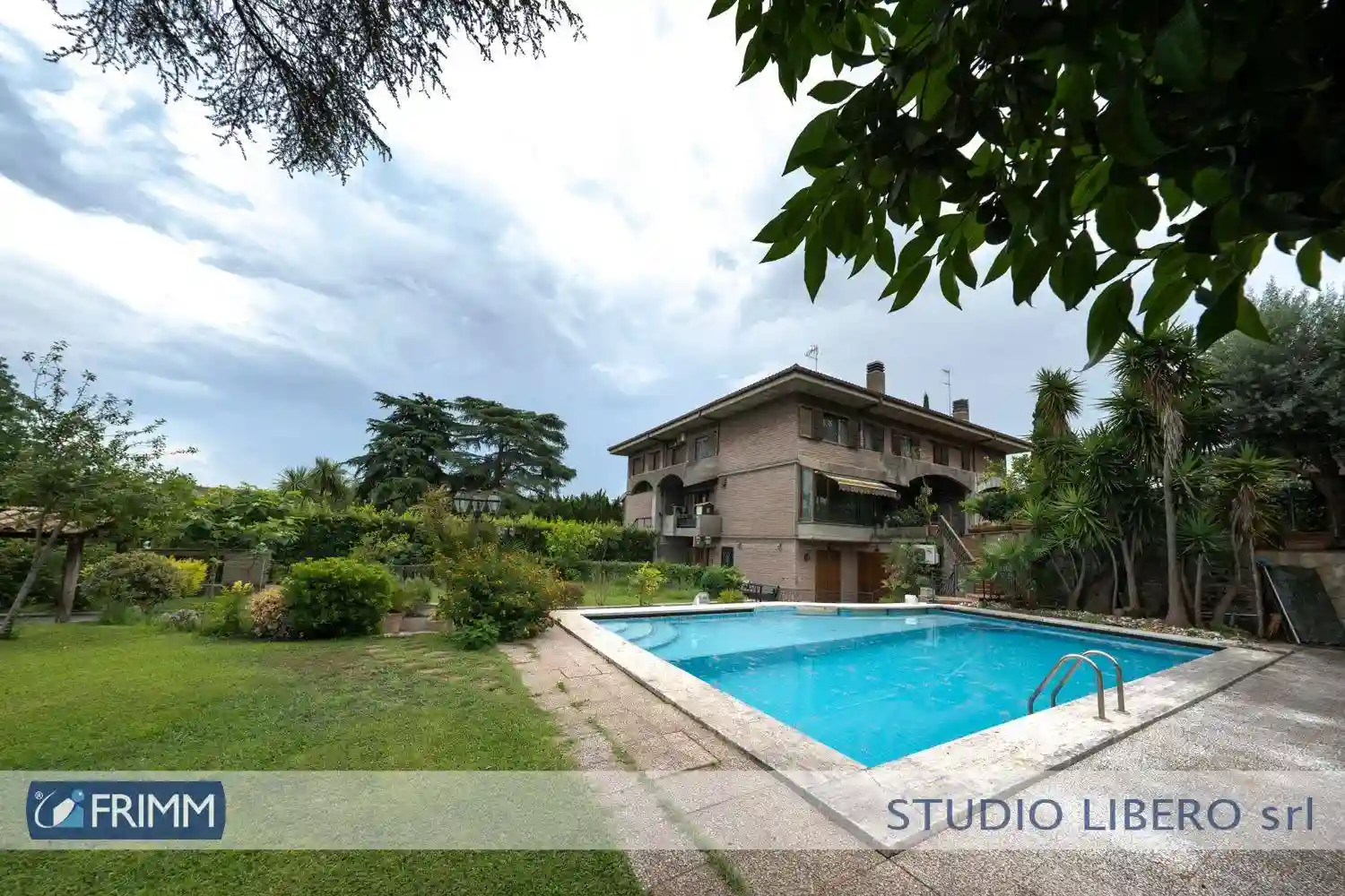 Villa - foto 2