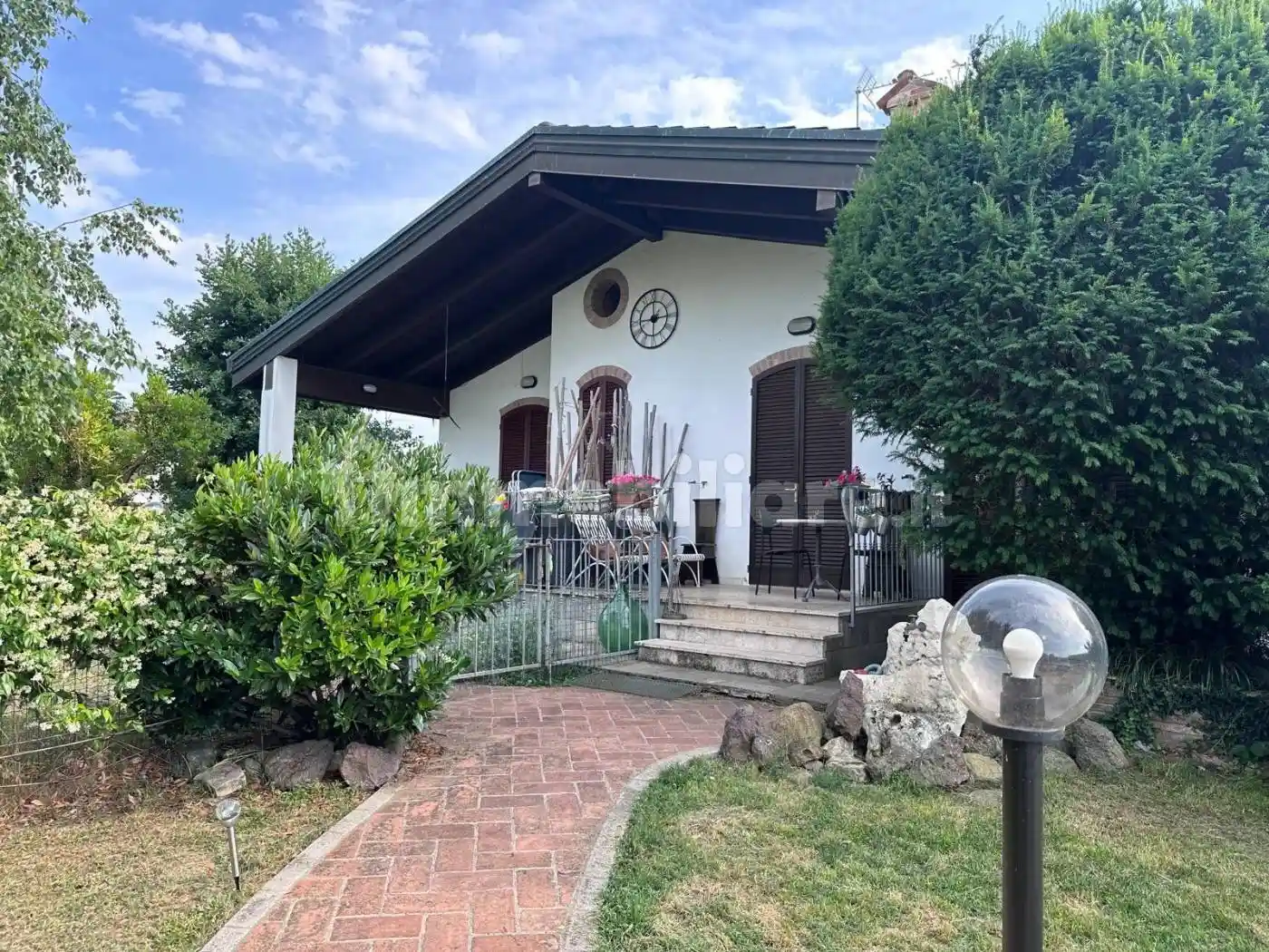 Villa in vendita a Imola